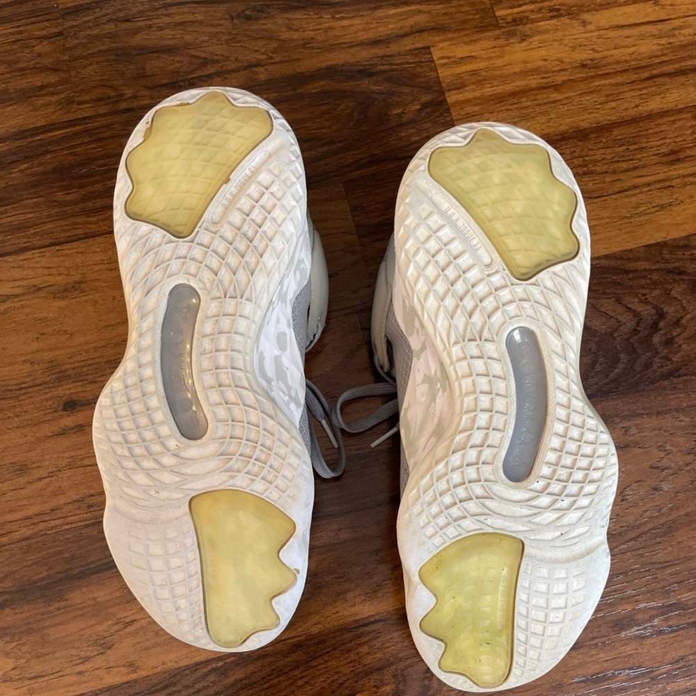 EUC Adidas Hoops Sneakers (Men’s size 10) - Picture 6 of 7
